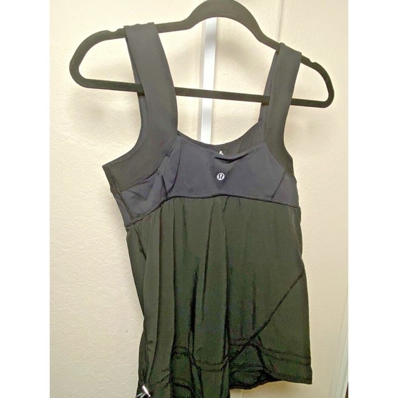 Lululemon Run Chase Me Tank Top SZ 8 Black Adjustable Hem Active Running Yoga - Picture 5 of 10